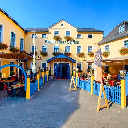 Hotel Erbgericht Buntes Haus Seiffen Luaran gambar